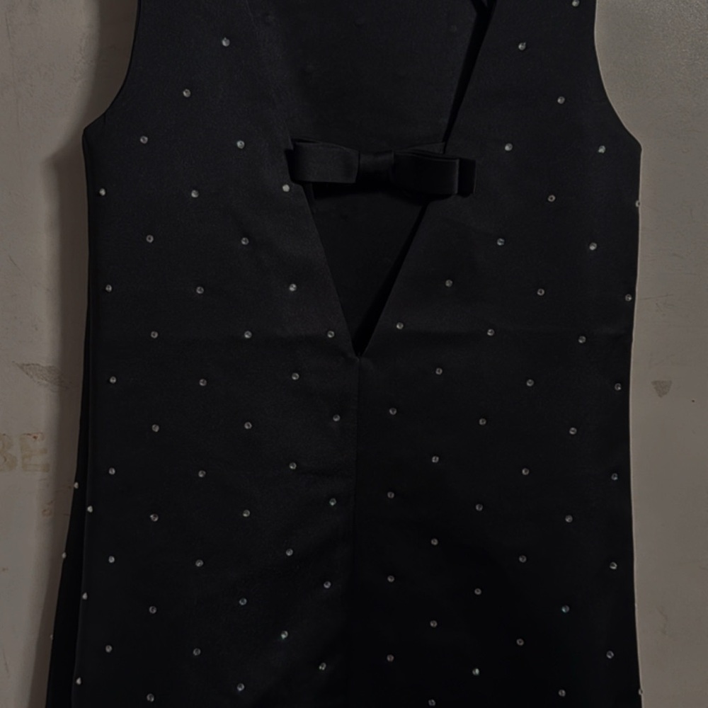 Black Sleeveless Dress with Bow and Dots